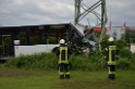 Schwerer Bus Unfall Koeln Porz Gremberghoven Neuenhofstr P011